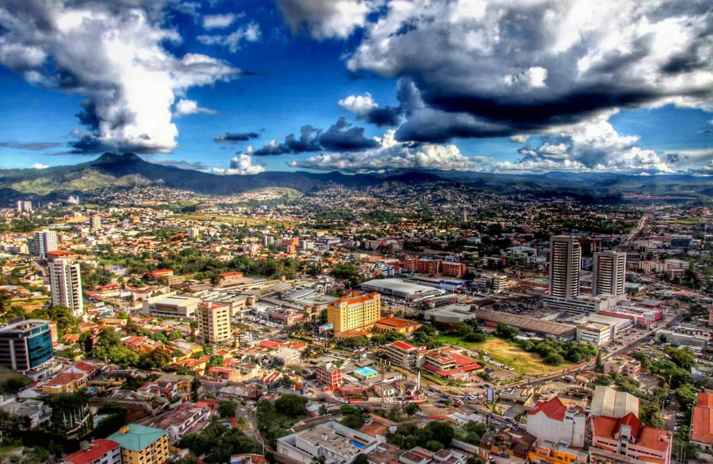 تيغوسيغالبا عاصمة هندوراس - يعنى 