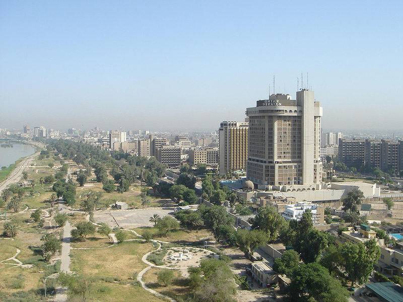 بغداد عاصمة العراق - يعنى 
