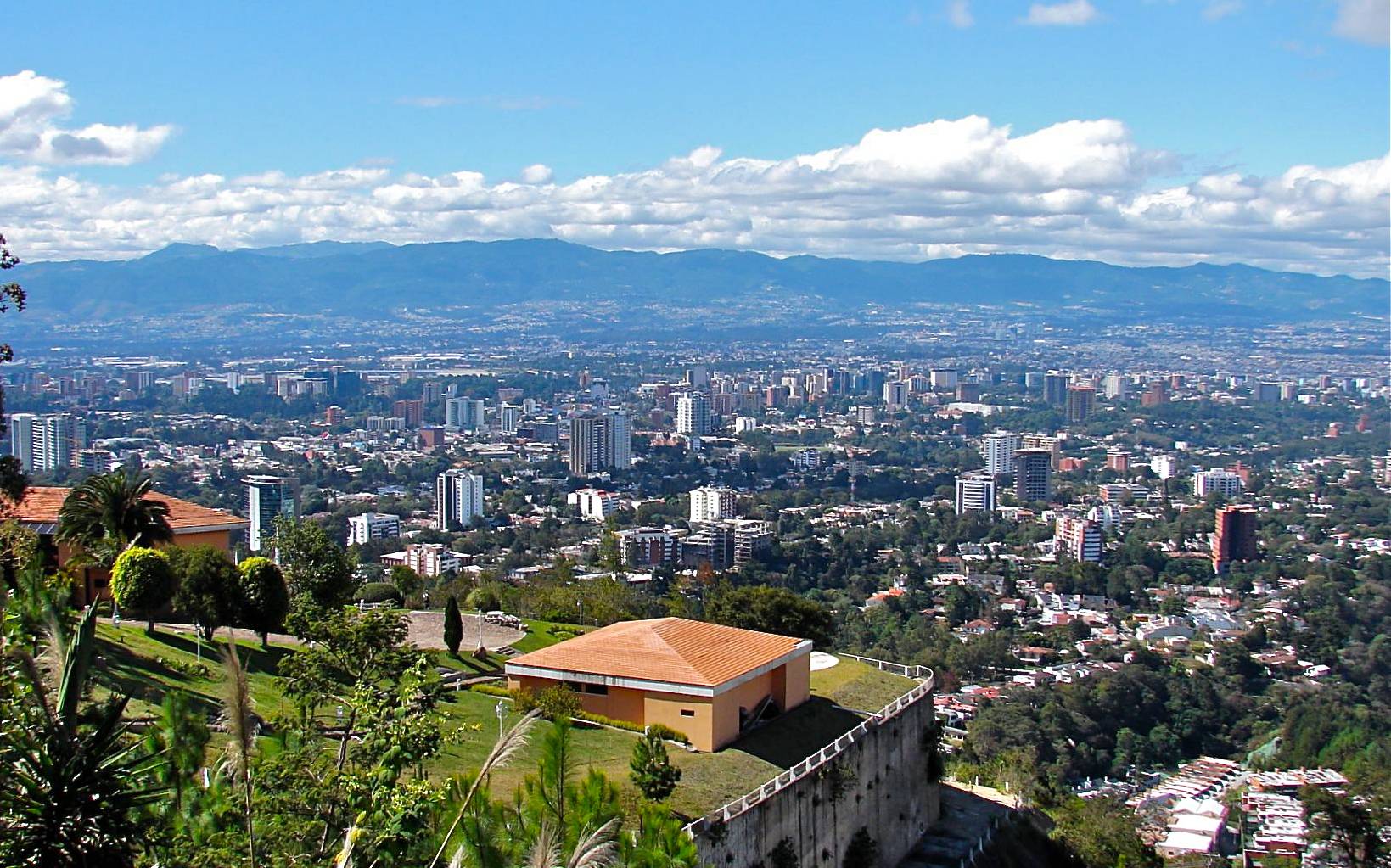 مدينة غواتيمالا عاصمة غواتيمالا - يعنى 