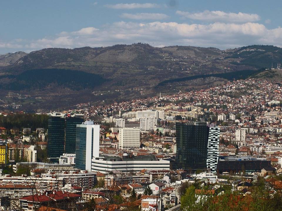 سراييفو عاصمة دولة البوسنة والهرسك - يعنى 